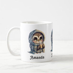Cute Big Eyed Uggla som innehar ett kaffe - Kaffemugg