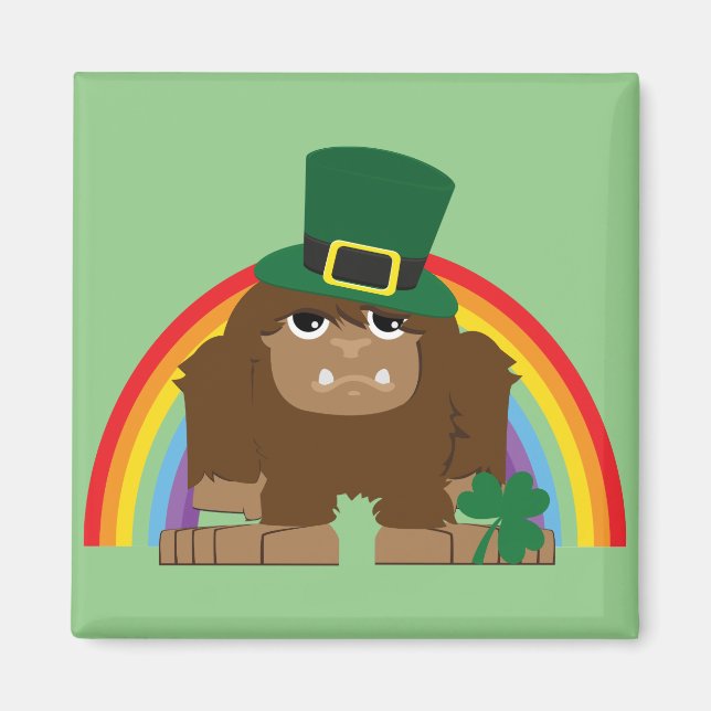 Cute Bigfoot Leprechaun Magnet (Framsidan)