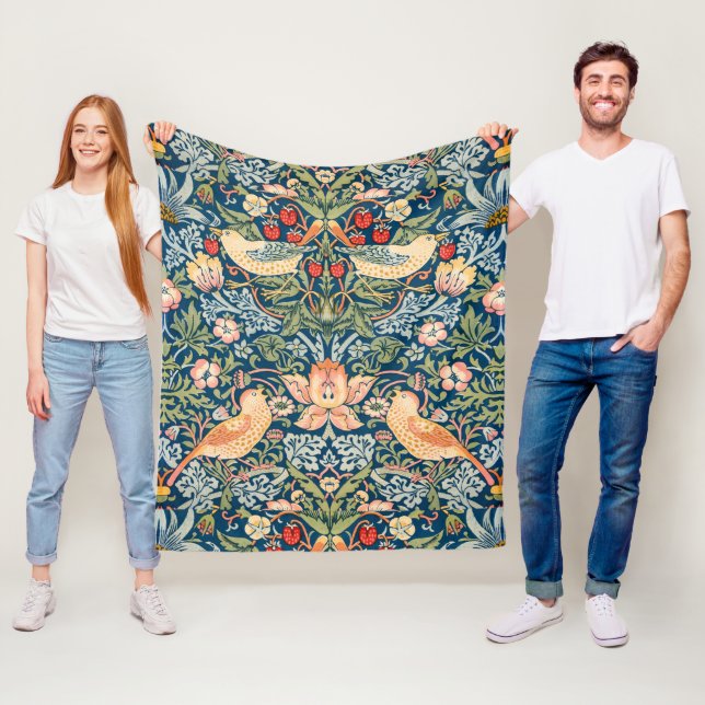 Cute Birds, Strawberry Thief Vintage Art Fleecefilt (På plats)