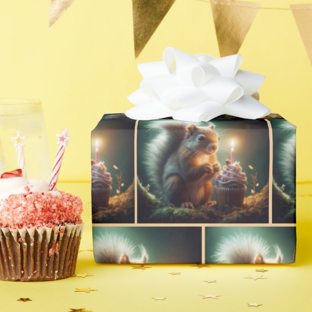Cute Birthday-ekorre med cupkaka Presentpapper (Födelsedagsfest)