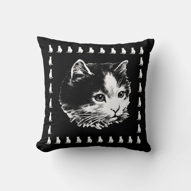 Cute Black and White Cat Pillow Kudde (Framsida)