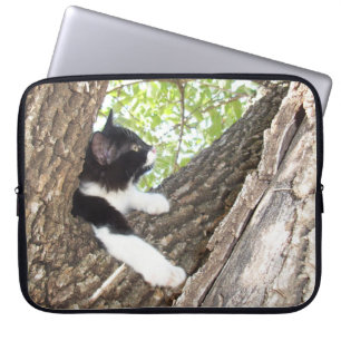 Cute Black and White Kitten Laptop Fodral