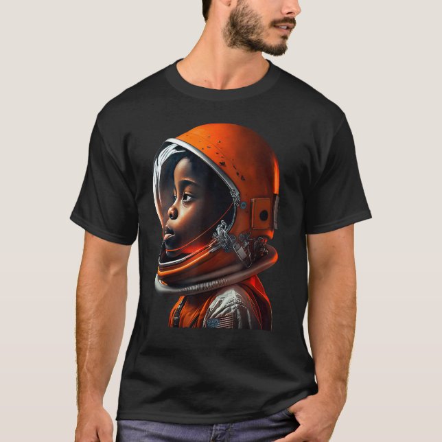 Cute Black Boy Wearing Spacesuit T Shirt (Framsida)