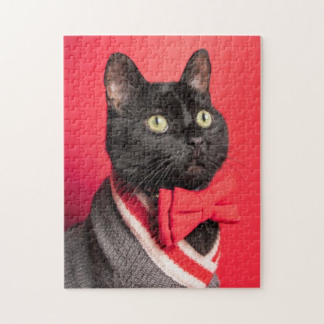Cute Black Cat in Bow Tie on Red Pussel (Vertikal)