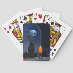 Cute Black Cat Staring i ett ljus Casinokort