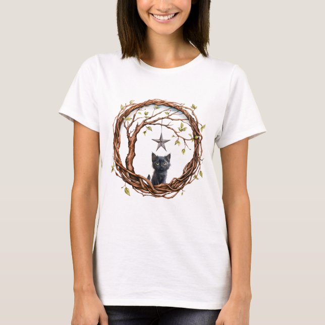 Cute Black Kitten vaktar en stjärna T Shirt (Framsida)