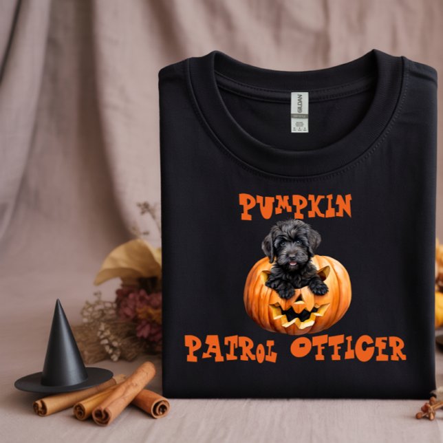 Cute black labradoodle halloween orange ironic t shirt (Skapare uppladdad)