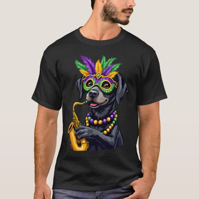Cute Black Labrador Retriever som spelar saxofon M T Shirt (Framsida)