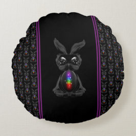 Cute Black Rabbit med Chakra Rainbow Soul Rund Kudde