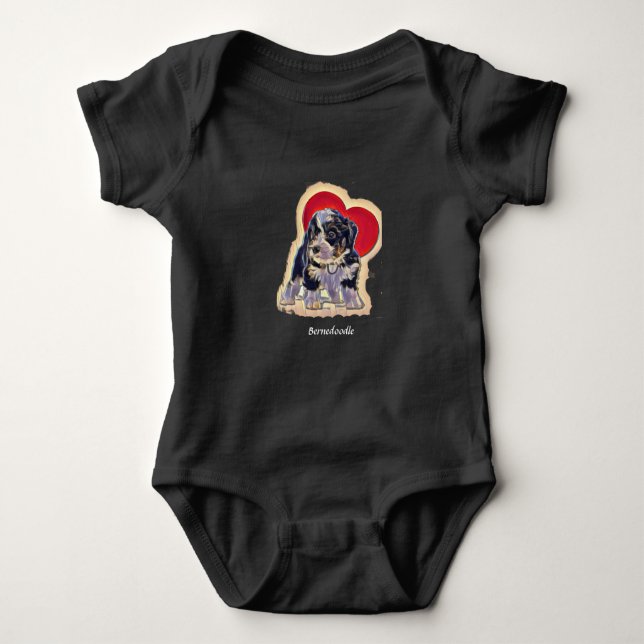 Cute Black Tan Bernedoodle T Shirt (Framsida)