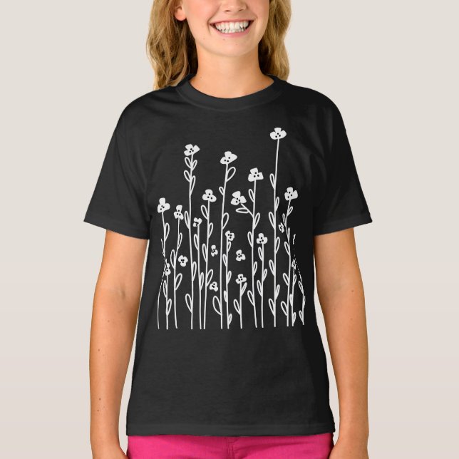 Cute black white doodle blommigt wildblommor t shirt (Framsida)
