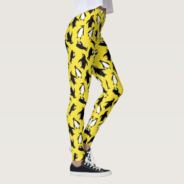 Cute black white penguin pattern yellow background leggings (Höger)