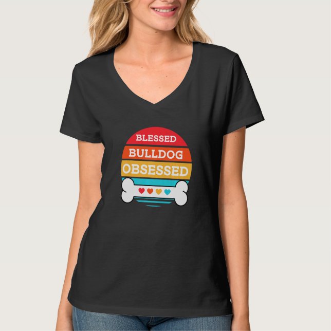 Cute Blad and Obsed Bulldog-Hund T Shirt (Framsida)