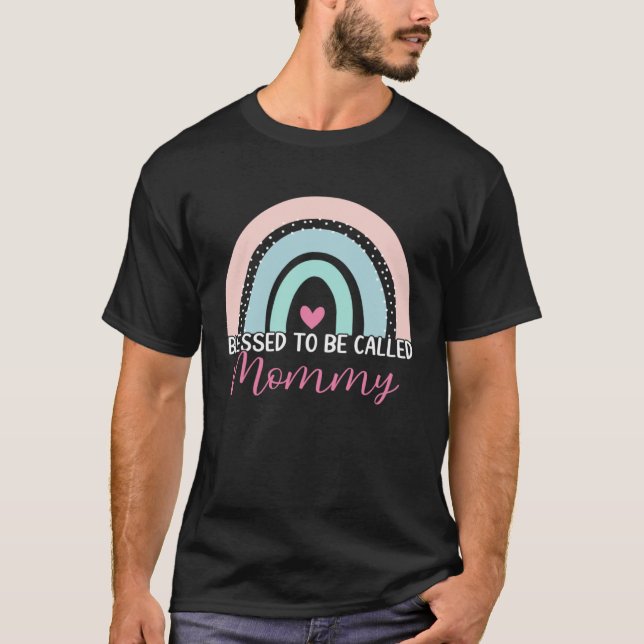 Cute Blessed To Be Called Mommy Boho Rainbow Mom G T Shirt (Framsida)