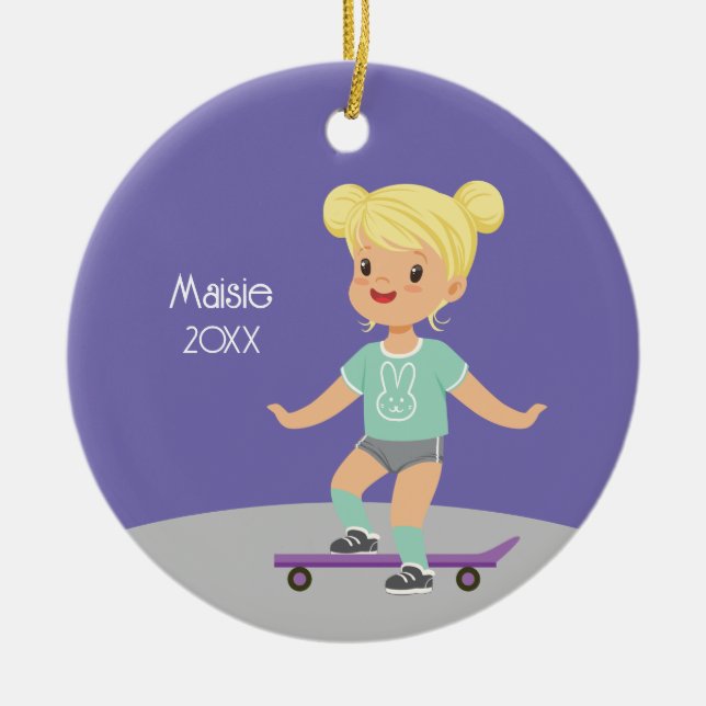 Cute Blonde Girl Skateboard Julgransprydnad Keramik (Framsidan)