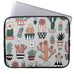 Cute Blooming Cactuses: Hand Drawn Mönster Laptop Fodral
