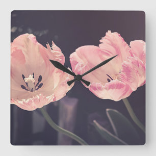 Cute Blooming Tulips - Personlig Fyrkantig Klocka