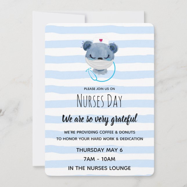 Cute Blue Bear Nurse i en mask - uppskattning Inbjudningar (Framsida)