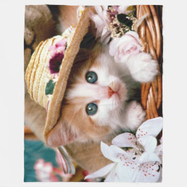CUTE BLUE EYED KITTEN FLEECEFILT