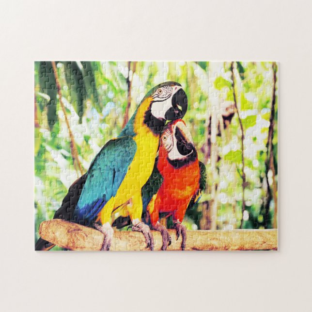 Cute Blue och Red Exotic Parrots Pussel (Horisontell)