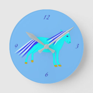 Cute Blue Pojke Unicorn Nursery Rund Klocka