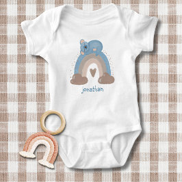 Cute Boho Rainbow med Sleeping Koala Monogram T Shirt