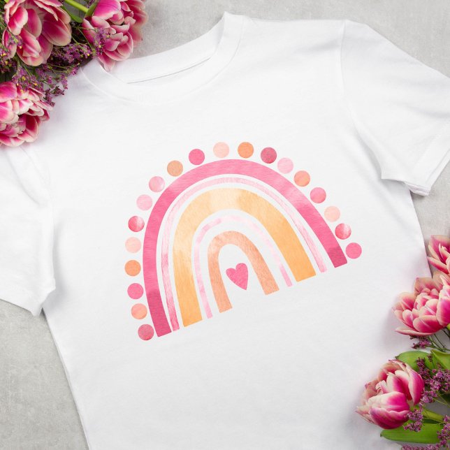 Cute Boho Watercolor Rainbow hjärta in rosa T Shirt (Skapare uppladdad)