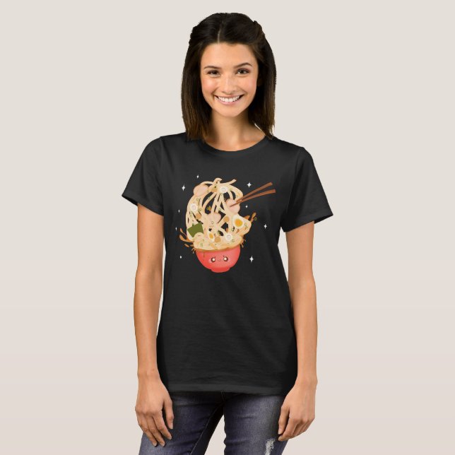 Cute Bowl of Ramen T Shirt (Hel framsida)