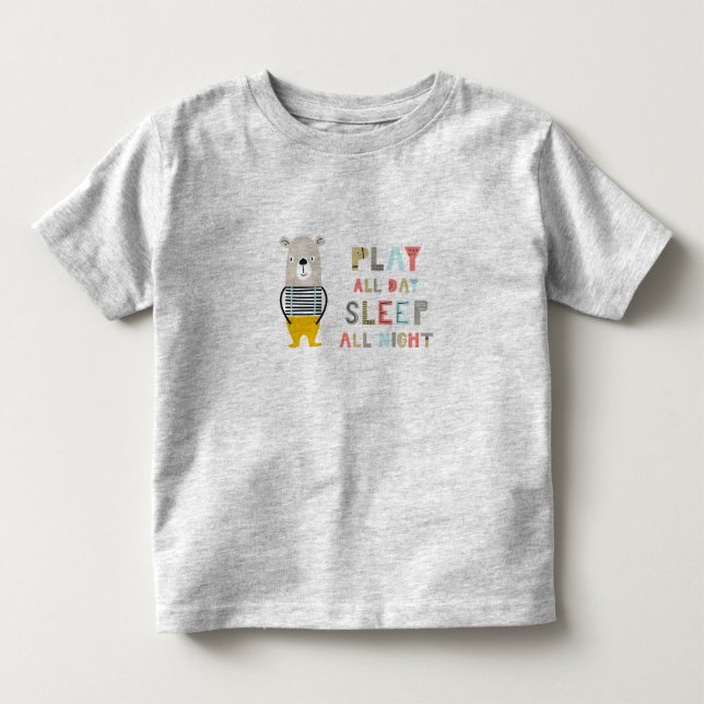 Cute Boy Bear Spela hela dagen T Shirt (Framsida)