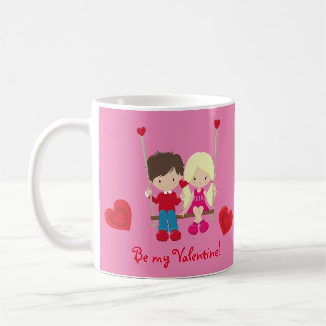 Cute boy och tjej Valentines dagscen Kaffemugg (Vänster)