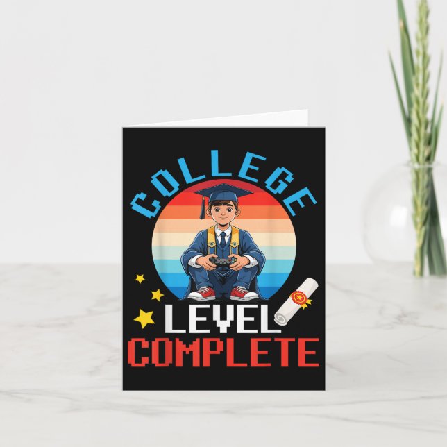 Cute Boy Studenten Gamer College Level Complete S Kort (Framsida)