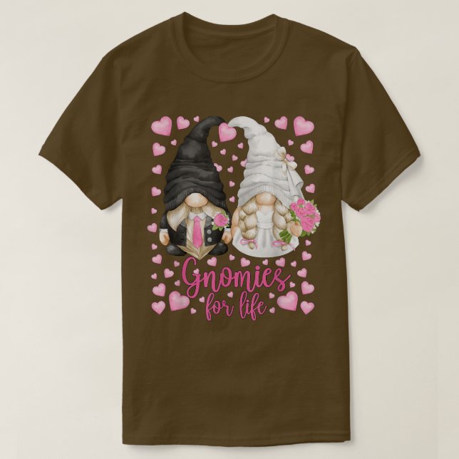 Cute Bride and Groom Gnomies for life for Bachelor T Shirt (Design framsida)