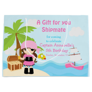 Cute Brunette Pirat Girl i Rosa Tack