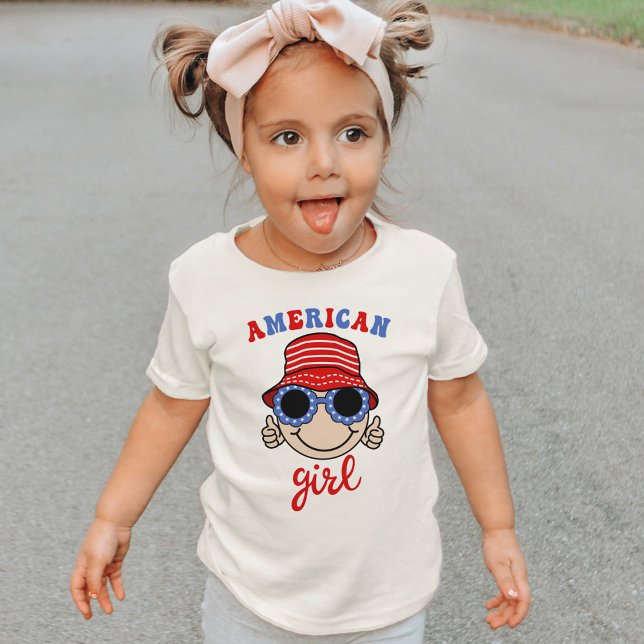 Cute Bucket Hat American Girl T-Shirt (Skapare uppladdad)