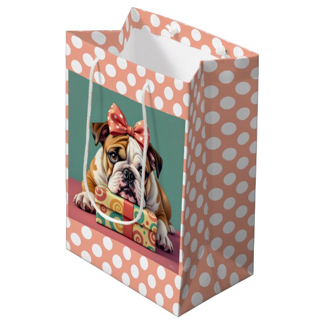 Cute Bulldog Birthday Polka Dot (Framsidan Vinklad)