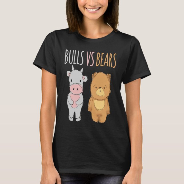 Cute Bulls vs Bears  Forex Crypto Stock Traders T Shirt (Framsida)
