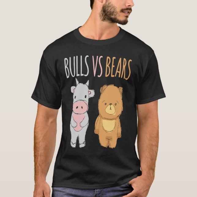 Cute Bulls vs Bears  Forex Crypto Stock Traders T Shirt (Framsida)