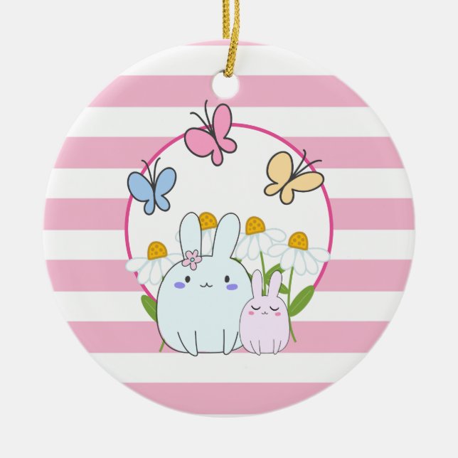 Cute Bunnies med Vår Daisy och fjärilar Julgransprydnad Keramik (Framsidan)