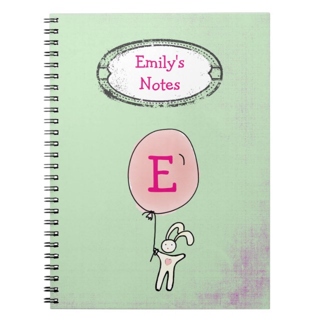 Cute Bunny Holding en Balloon Monogram Anteckningsbok Med Spiral (Framsidan)