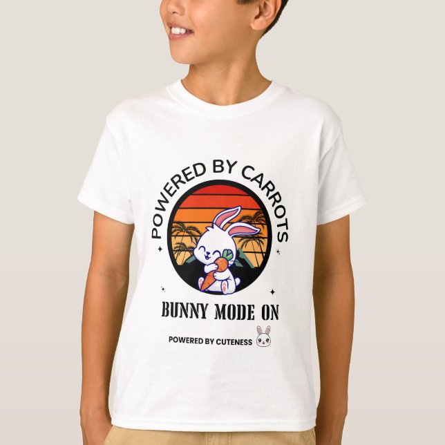 Cute Bunny Hugging Carrot Retro Sunset T-Shirt  (Framsida)