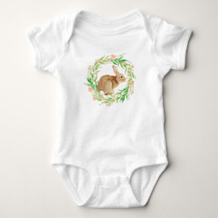 Cute Bunny i Blommigt Utandning T Shirt