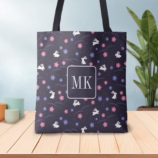Cute Bunny Rabbit Mönster Monogram Initialer Lila Tygkasse (Skapare uppladdad)