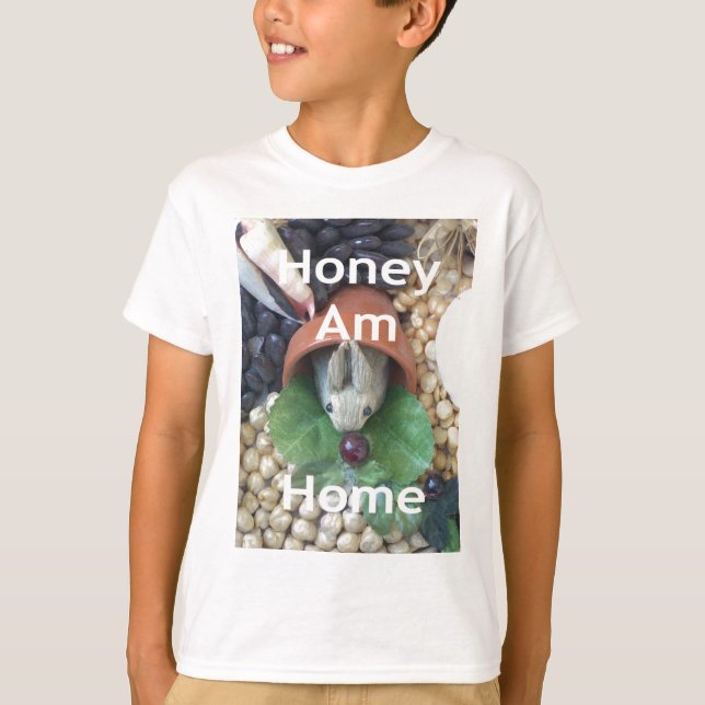 Cute Bunny Snacking T Shirt (Framsida)