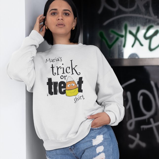 Cute Bus eller godis Candy Personlig Lång Ärmad Tröja (Halloween Cute Whimsical Trick or Treat Candy Corn Custom Sweatshirt)