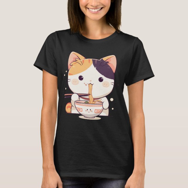 Cute Calico Cat Slurping Ramen T Shirt (Framsida)