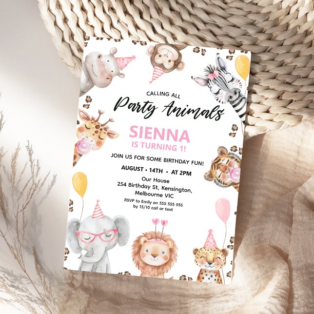 Cute Calling All Party Animals Safari 1:a födelsed Inbjudningar (Calling All Party Animals Safari Birthday Invitation Girl, Wild One, Safari 1st Birthday Invite)