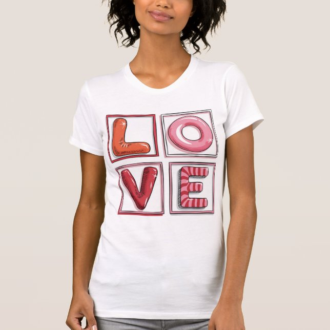 Cute Candy-Style LOVE Typography Illustration  T Shirt (Framsida)