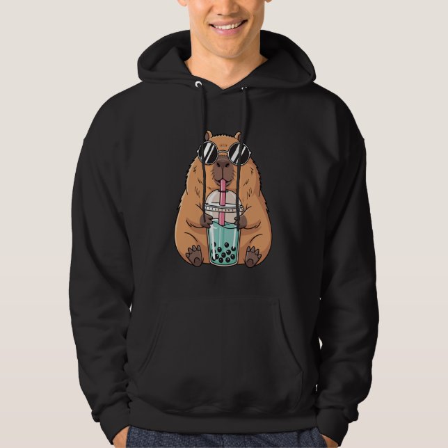 Cute Capybara Drinking Boba Kawaii Bubble Tea Anim Hoodie (Framsida)