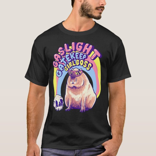 Cute Capybara Gaslight Gatekeep Girlchef T Shirt (Framsida)