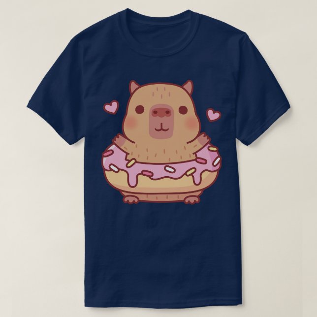 Cute Capybara med Rosa Frosting Donut T Shirt (Design framsida)